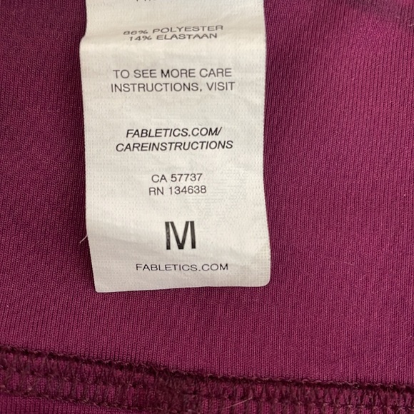Fabletics Leggings Burgundy/Maroon Sz M - Picture 3 of 10